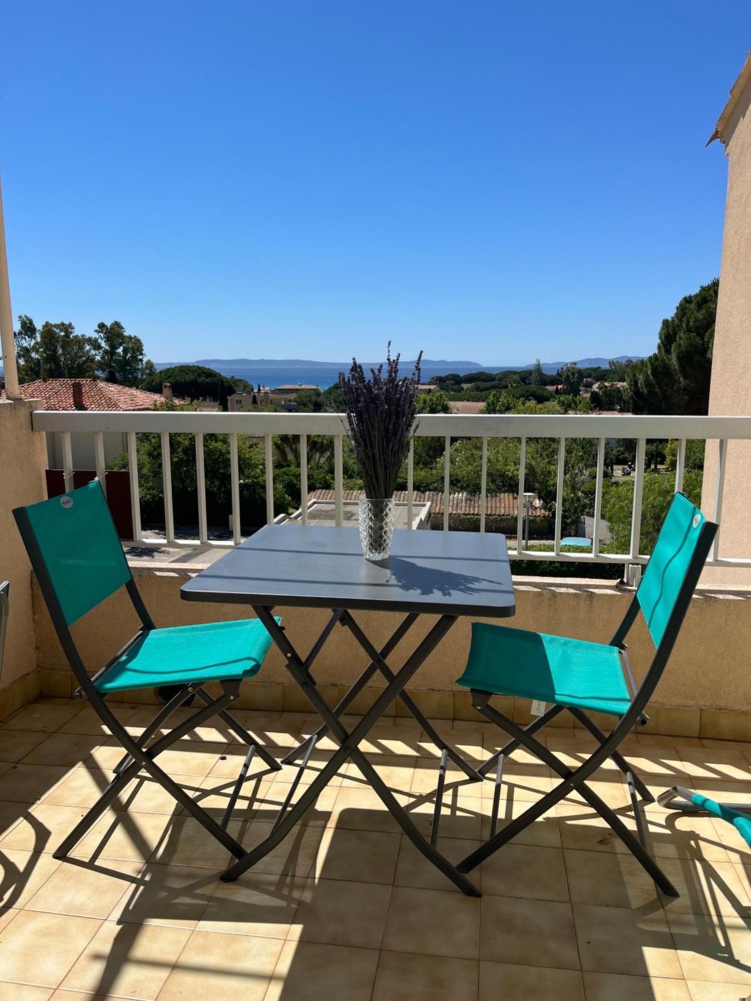 Le Lavandou St Clair Екстериор снимка